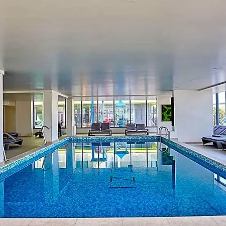 Sunshine Alessi Pool &